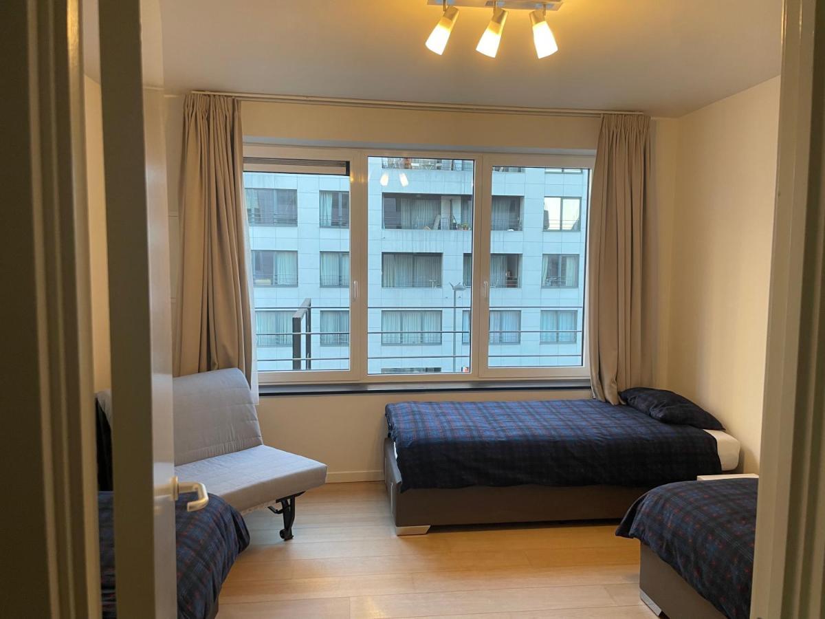 Apartment In Heart Of Brussel City With Balcony View Bruxelas Exterior foto