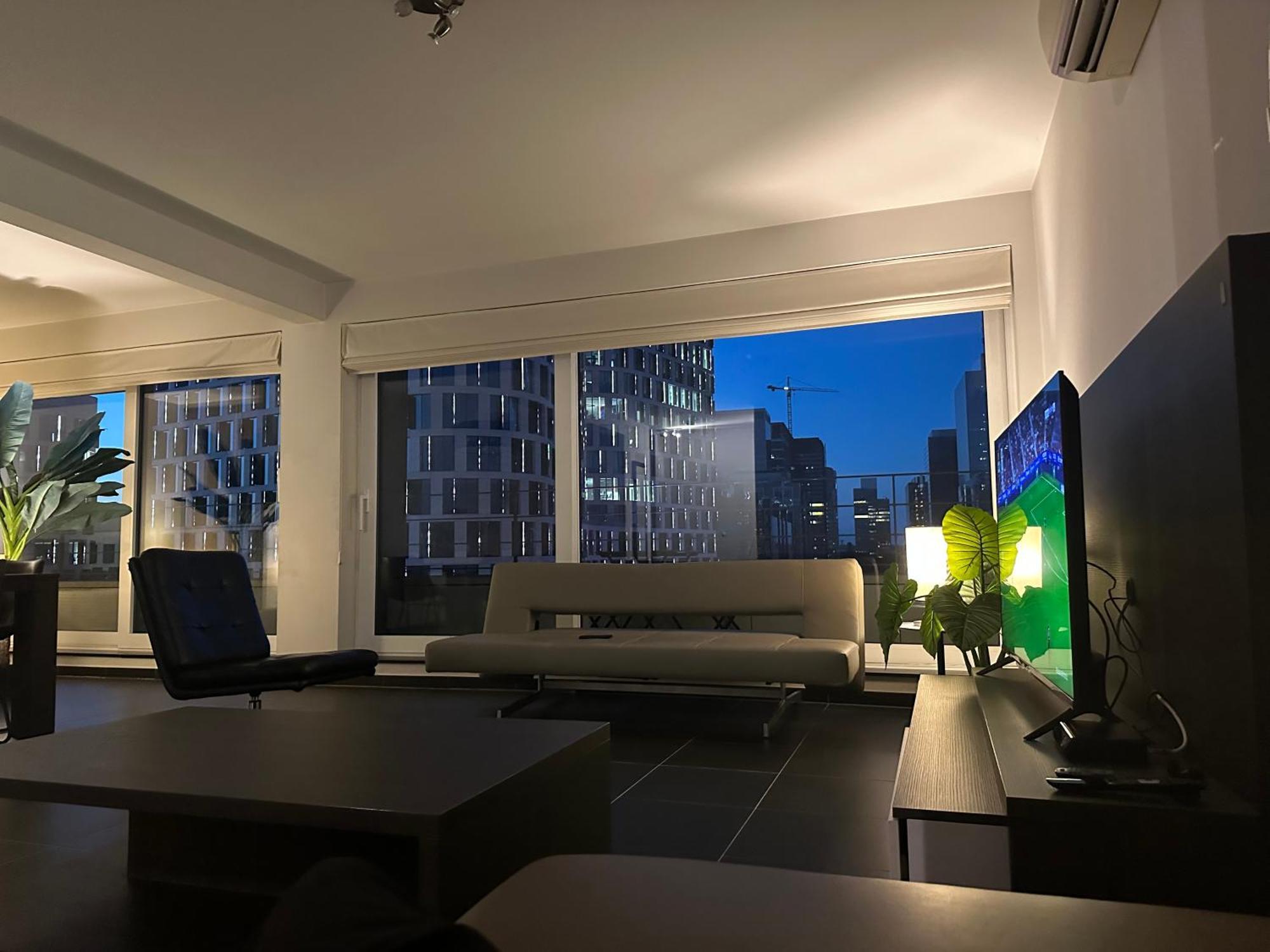 Apartment In Heart Of Brussel City With Balcony View Bruxelas Exterior foto