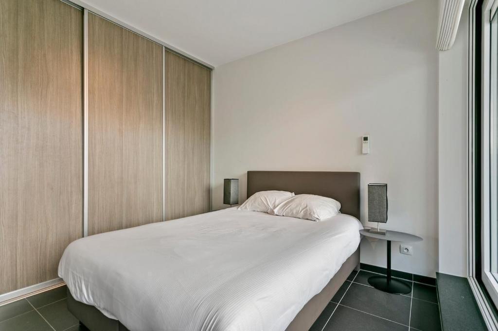 Apartment In Heart Of Brussel City With Balcony View Bruxelas Exterior foto